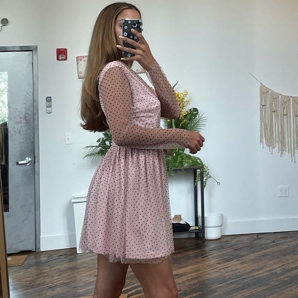 Double crazy pink sheer sleeve deep v-neck dress M - Picture 3 of 7